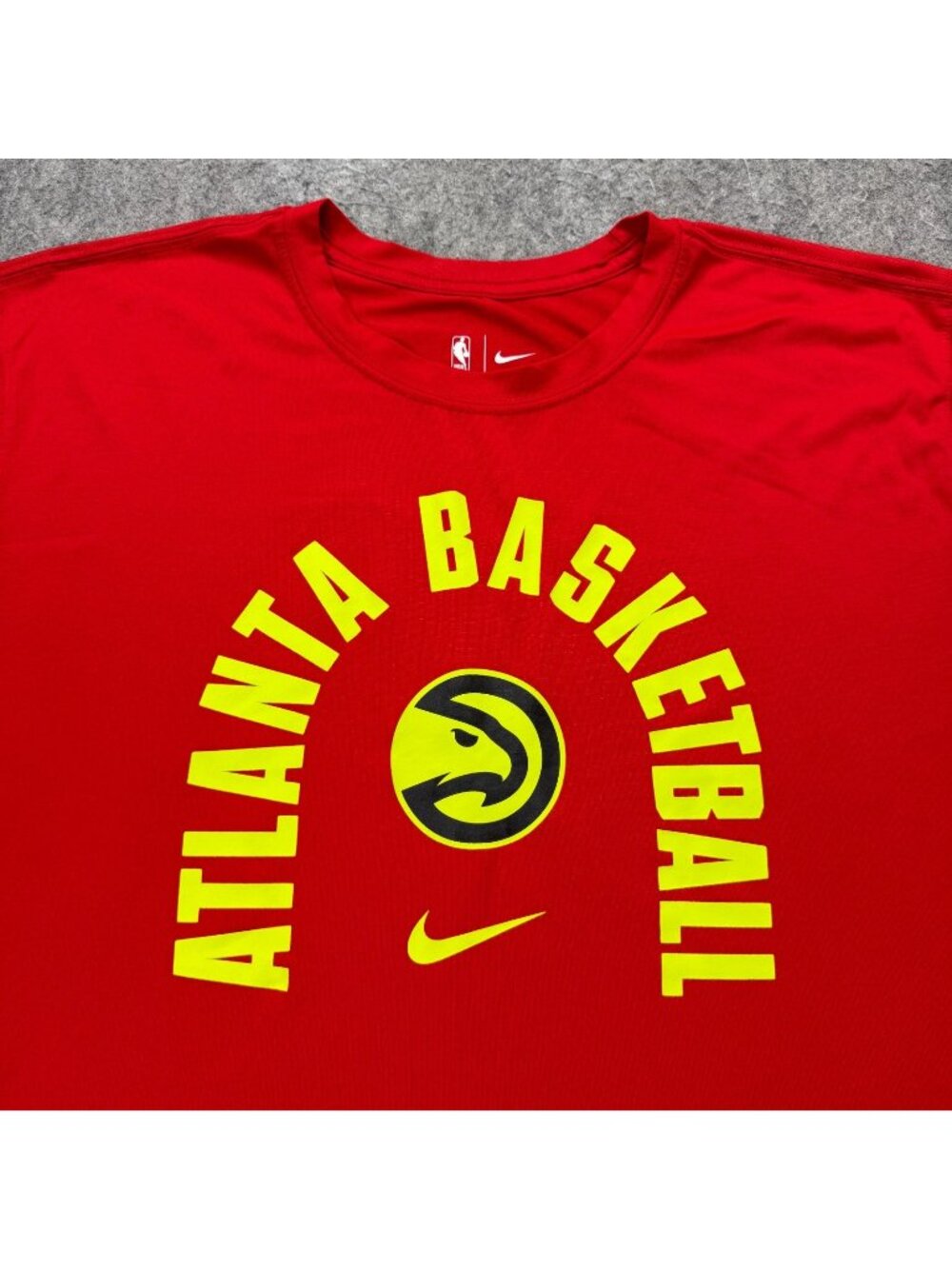 Atlanta Hawks Nike Shirt Men 2XL Red Short Sleeve Crew Neck DRI-FIT b171